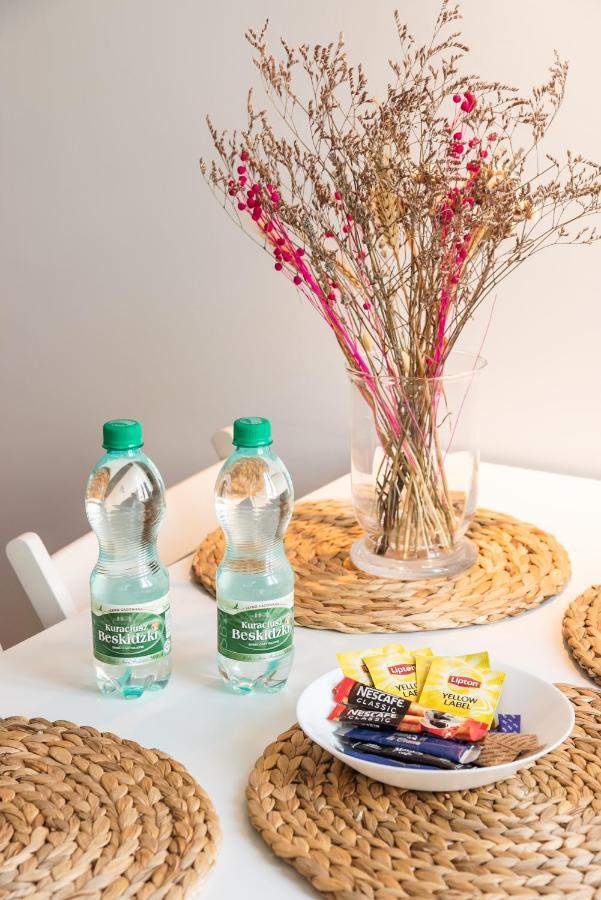 New Town Spacious Apartment ワルシャワ エクステリア 写真